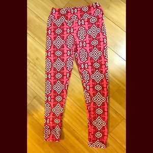 Lularoe Cupid leggings